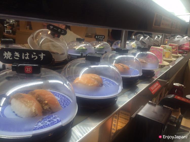 不容小覷！1盤100日元的壽司！在價廉物美的人氣迴轉壽司「藏壽司」品嘗豐富新鮮的壽司食材吧！